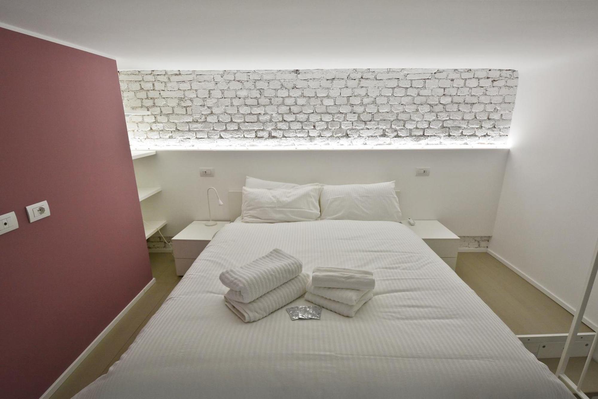 Milano Apartments Lombardini 1 Bagian luar foto